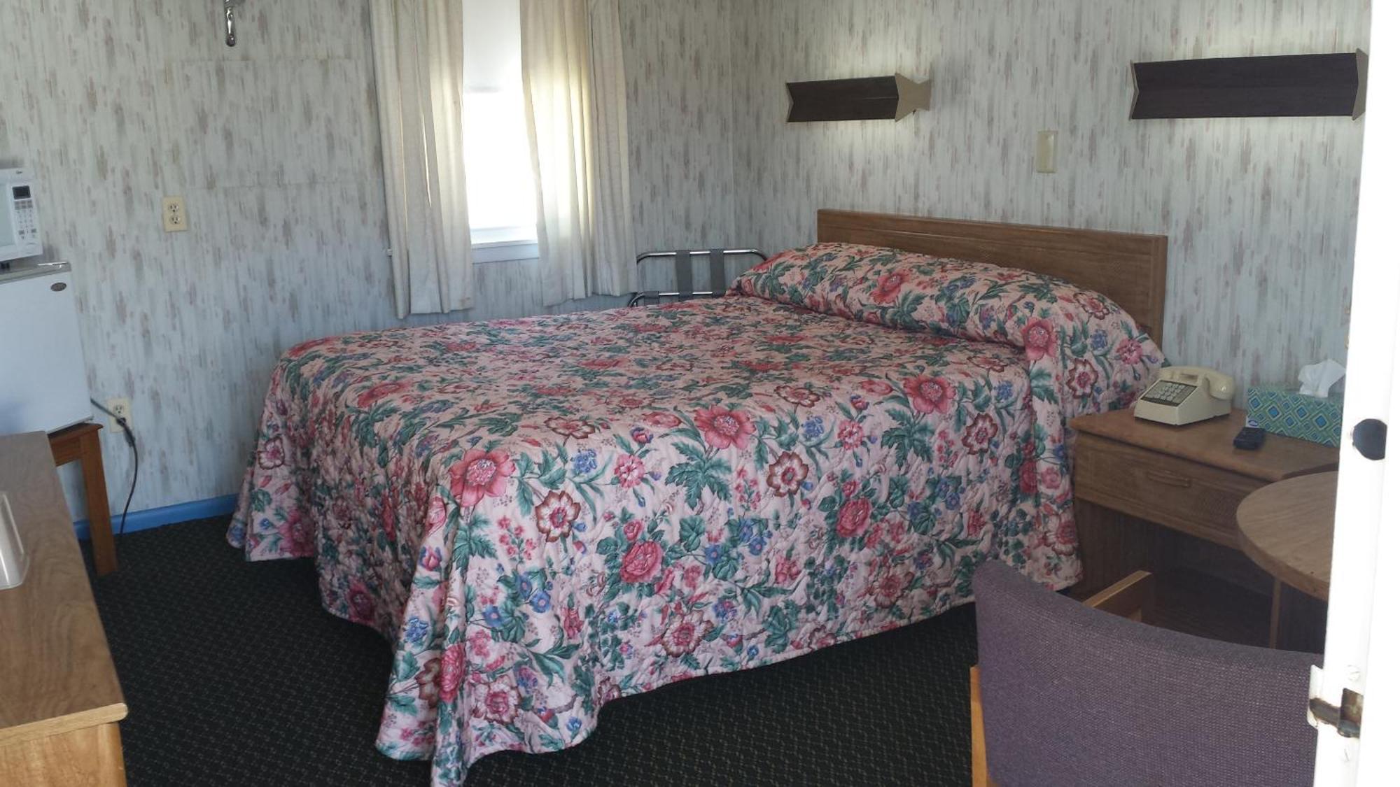 Sunset Inn Лий Екстериор снимка